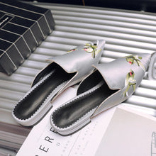 Load image into Gallery viewer, Embroider Home Beach Sandals