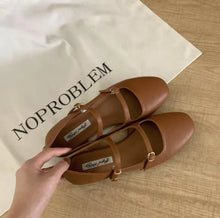 Load image into Gallery viewer, Ladies Flat Shoes