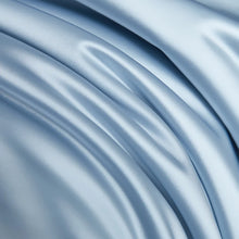 Load image into Gallery viewer, 100% Muberry Silk Fill Summer Quilt