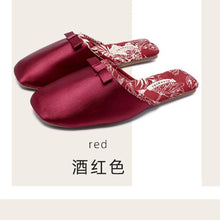Load image into Gallery viewer, Luxury Silk Print Design Flat Slippers Women Sweet Butterfly Knot Decoration Modern Slippers Comfortable Elegant Home Slippers