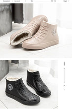 Load image into Gallery viewer, Warm Womens Rain Shoes With Fur