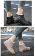Load image into Gallery viewer, Warm Womens Rain Shoes With Fur