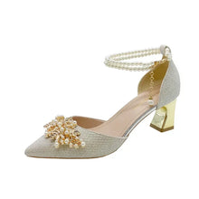 Load image into Gallery viewer, Pointed Metal Beaded  Wedding Pump