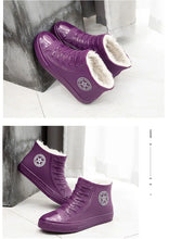 Load image into Gallery viewer, Warm Womens Rain Shoes With Fur