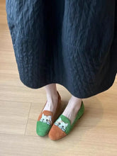 Load image into Gallery viewer, Cat Embroidery Slippersies