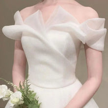 Load image into Gallery viewer, Elegant Off The Shoulder Chiffon Wedding Dresses