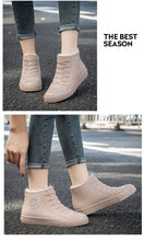 Load image into Gallery viewer, Warm Womens Rain Shoes With Fur