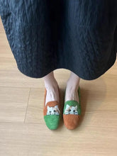 Load image into Gallery viewer, Cat Embroidery Slippersies