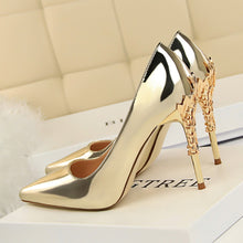 Load image into Gallery viewer, Metal Carving Heels Gold Handmade Wedding Shoes