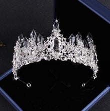 Load image into Gallery viewer, Luxury Crown Necklace Earrings Sets