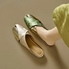 Load image into Gallery viewer, Soft Leather Blocked Square Toe Slippers
