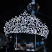Load image into Gallery viewer, Luxury Crystal Bridal Tiaras
