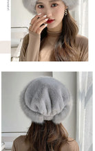 Load image into Gallery viewer, Women&#39;s Imitation Fur Fox Pullover Hat
