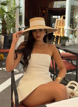 Load image into Gallery viewer, Summer straw hat black edging
