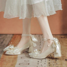 Load image into Gallery viewer, pearl versatile square-toe pumps for women
