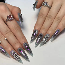 Load image into Gallery viewer, 24Pcs Horror Comic Tomie Press on Nails
