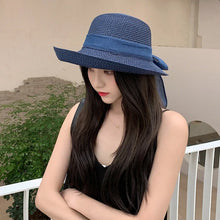 Load image into Gallery viewer, Wide Brim Straw Hat
