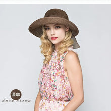 Load image into Gallery viewer, Wide Brim Straw Hat
