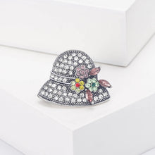 Load image into Gallery viewer, Luxury Rhinestone Sun Hat Brooches
