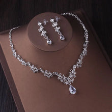 Load image into Gallery viewer, Luxury  Rhinestone Tiaras Crown

