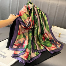 Load image into Gallery viewer, Women Luxury  Scarf

