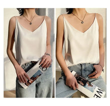 Load image into Gallery viewer, 100 silk real  slim v-neck  camisole
