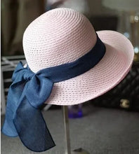 Load image into Gallery viewer, Wide Brim Straw Hat
