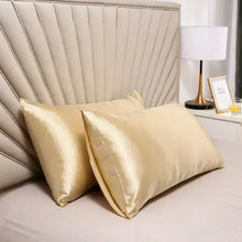 Load image into Gallery viewer, 100% Natural Mulberry Silk Pillow Case
