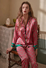 Load image into Gallery viewer, Long Sleeved Women Pajamas

