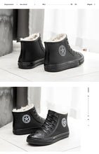 Load image into Gallery viewer, Warm Womens Rain Shoes With Fur
