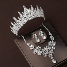 Load image into Gallery viewer, Luxury  Rhinestone Tiaras Crown
