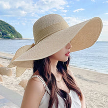 Load image into Gallery viewer, Bow Beach  Oversize Straw Hat
