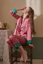 Load image into Gallery viewer, Long Sleeved Women Pajamas
