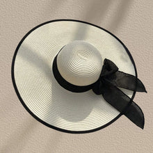 Load image into Gallery viewer, Bow Beach  Oversize Straw Hat
