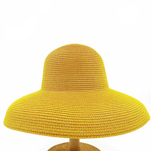 Load image into Gallery viewer, Folding Beach Hat
