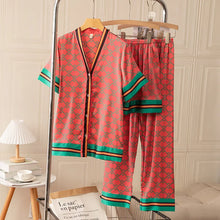 Load image into Gallery viewer, Long Sleeved Women Pajamas
