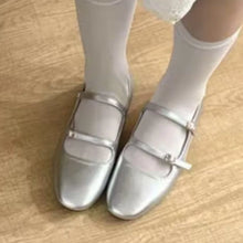 Load image into Gallery viewer, Ladies Flat Shoes
