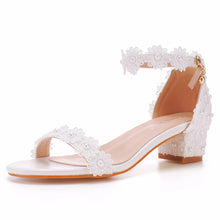 Load image into Gallery viewer, Crystal Queen Wedding Shoes
