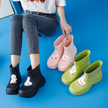 Load image into Gallery viewer, Warm Womens Rain Shoes With Fur
