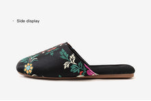 Load image into Gallery viewer, Embroidered Flower Slippers
