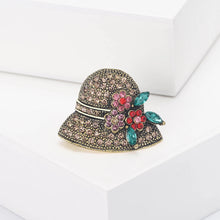 Load image into Gallery viewer, Luxury Rhinestone Sun Hat Brooches
