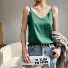 Load image into Gallery viewer, 100 silk real  slim v-neck  camisole
