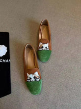 Load image into Gallery viewer, Cat Embroidery Slippersies
