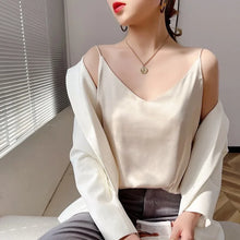 Load image into Gallery viewer, 100 silk real  slim v-neck  camisole
