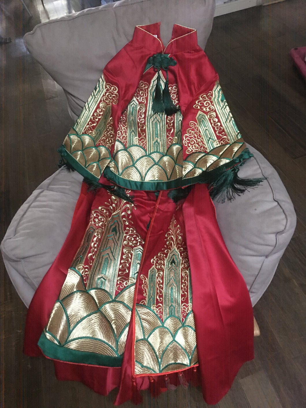 Chinese wedding dress for rent高档秀禾出租1620